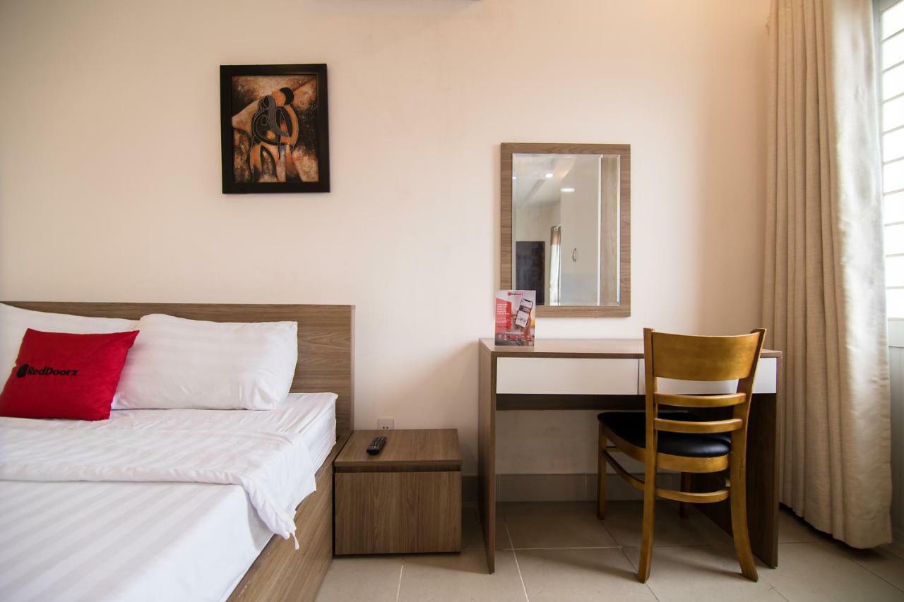 Reddoorz @ Hai Ba Trung Street Bandar Ho Chi Minh Luaran gambar