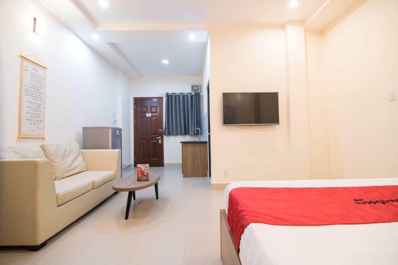 Reddoorz @ Hai Ba Trung Street Bandar Ho Chi Minh Luaran gambar